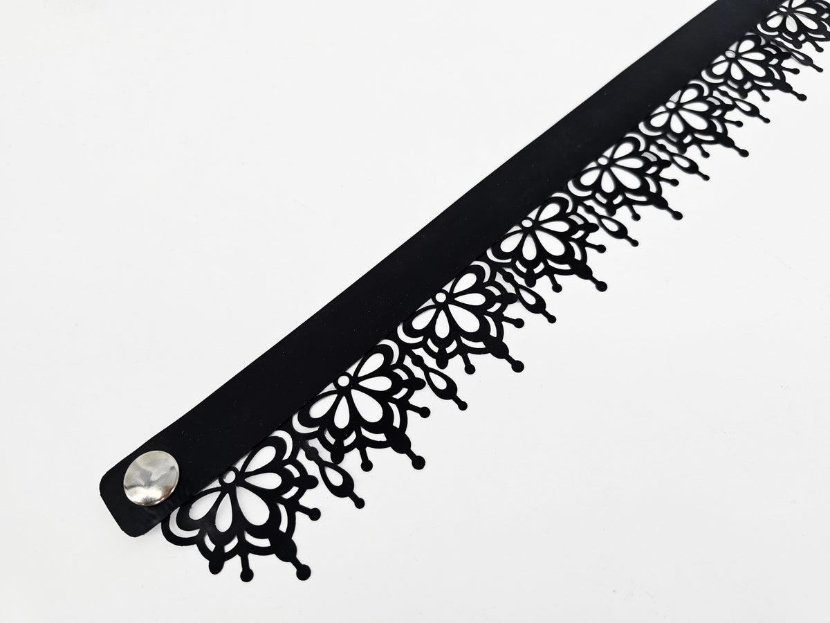 Latex lace choker - Lottielatex