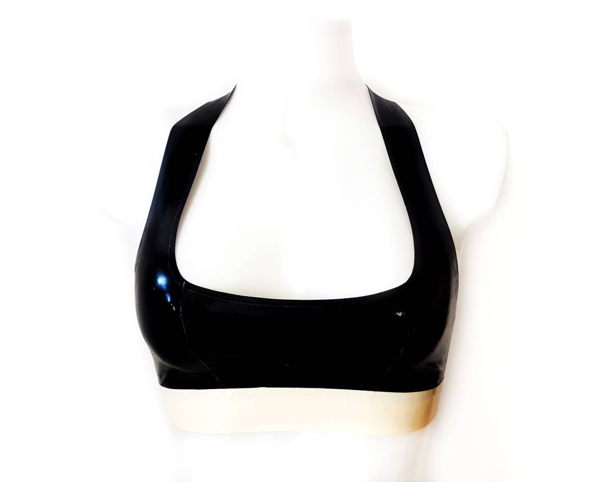 Haut dos nu en latex