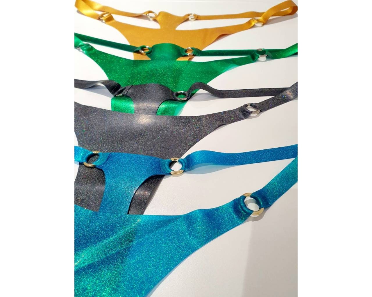 Glitter/pattern latex thong with rings (gold or rainbow rings) - Lottielatex