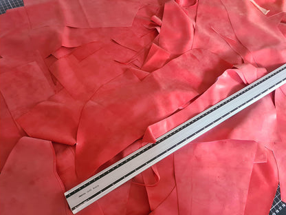 Latex scrap box 1kg  (EU shipping only)