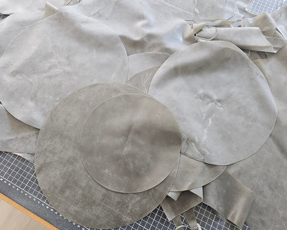 Latex scrap box 1kg (EU shipping only)