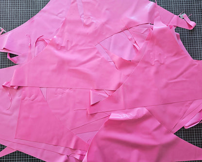 Latex scrap box 1kg (EU shipping only)