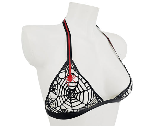 Haut de bikini dos nu en résille de latex découpé au laser