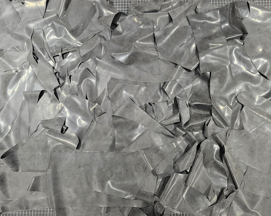 Latex scrap box 2 kilos  (EU shipping only)